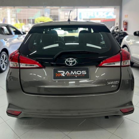 TOYOTA Yaris Hatch 1.3 16V 4P FLEX XL MULTIDRIVE AUTOMTICO CVT, Foto 10