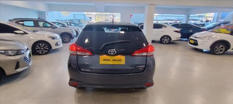TOYOTA Yaris Hatch 1.5 16V 4P FLEX XL PLUS CONNECT MULTIDRIVE AUTOMTICO CVT, Foto 6