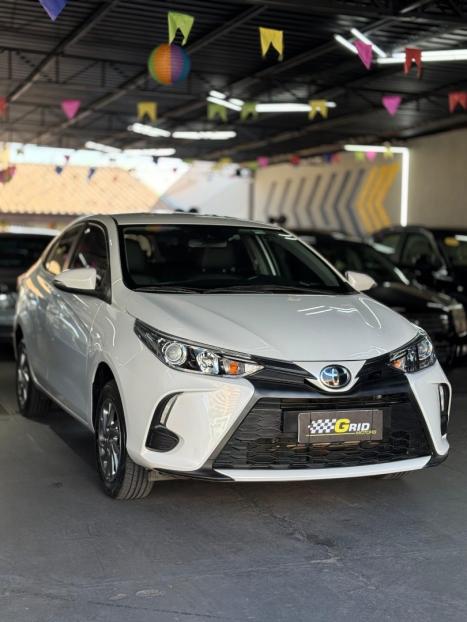 TOYOTA Yaris Hatch 1.5 16V 4P FLEX XS CONNECT MULTIDRIVE AUTOMTICO CVT, Foto 7