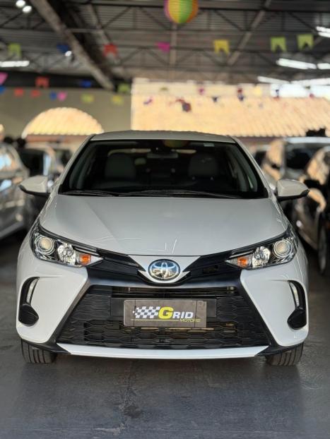 TOYOTA Yaris Hatch 1.5 16V 4P FLEX XS CONNECT MULTIDRIVE AUTOMTICO CVT, Foto 8