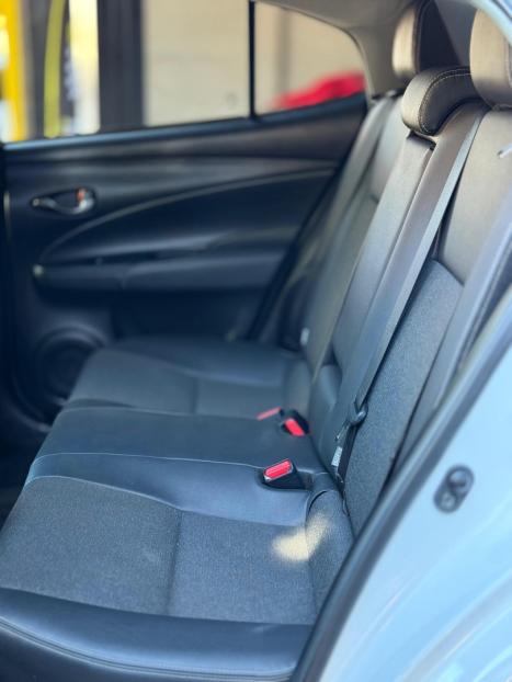 TOYOTA Yaris Hatch 1.5 16V 4P FLEX XS CONNECT MULTIDRIVE AUTOMTICO CVT, Foto 12