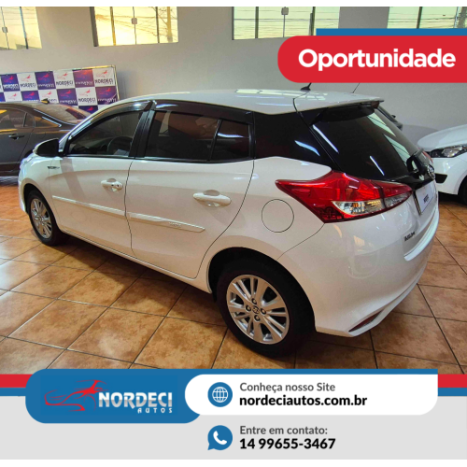 TOYOTA Yaris Hatch 1.3 16V 4P FLEX XL PLUS TECH MULTIDRIVE AUTOMTICO CVT, Foto 1