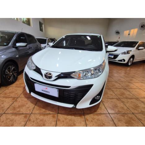 TOYOTA Yaris Hatch 1.3 16V 4P FLEX XL PLUS TECH MULTIDRIVE AUTOMTICO CVT, Foto 7