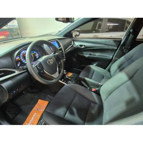 TOYOTA Yaris Hatch 1.3 16V 4P FLEX XL PLUS TECH MULTIDRIVE AUTOMTICO CVT, Foto 9