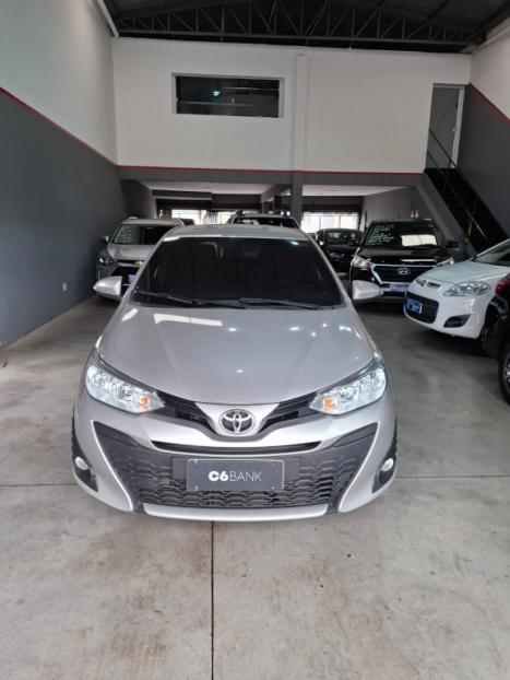 TOYOTA Yaris Hatch 1.3 16V 4P FLEX XL, Foto 3