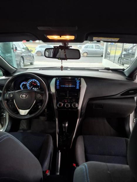 TOYOTA Yaris Hatch 1.3 16V 4P FLEX XL, Foto 13