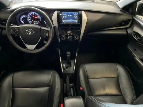 TOYOTA Yaris Hatch 1.3 16V 4P FLEX XL MULTIDRIVE AUTOMTICO CVT, Foto 7