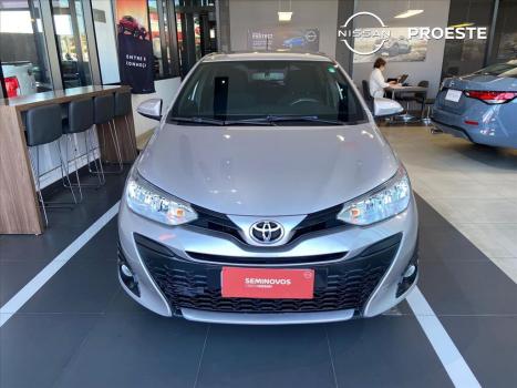 TOYOTA Yaris Hatch 1.3 16V 4P FLEX XL MULTIDRIVE AUTOMTICO CVT, Foto 2