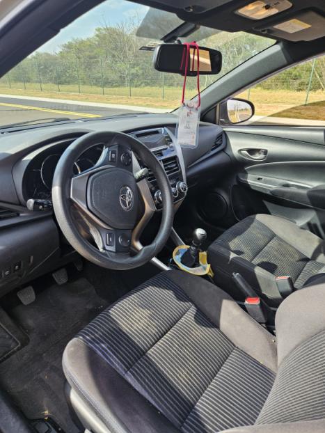 TOYOTA Yaris Hatch 1.3 16V 4P FLEX XL, Foto 7