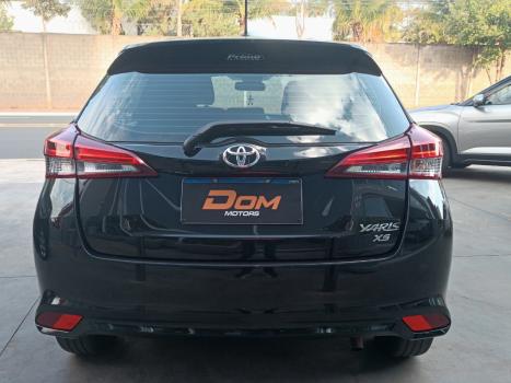 TOYOTA Yaris Hatch 1.5 16V 4P FLEX XS MULTIDRIVE AUTOMTICO CVT, Foto 4