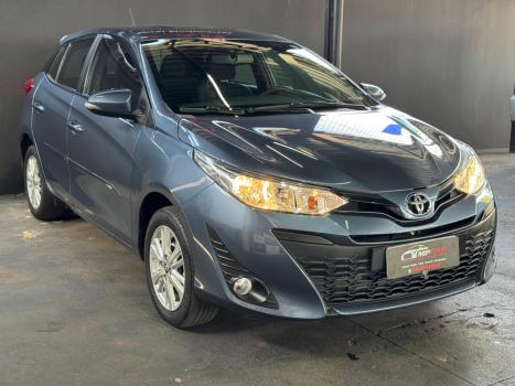 TOYOTA Yaris Hatch 1.3 16V 4P FLEX XL PLUS TECH MULTIDRIVE AUTOMTICO CVT, Foto 1