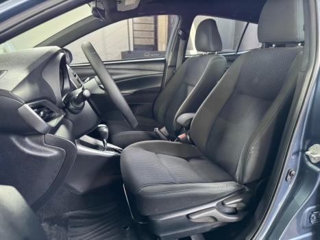 TOYOTA Yaris Hatch 1.3 16V 4P FLEX XL PLUS TECH MULTIDRIVE AUTOMTICO CVT, Foto 9