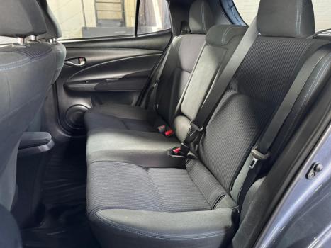 TOYOTA Yaris Hatch 1.3 16V 4P FLEX XL PLUS TECH MULTIDRIVE AUTOMTICO CVT, Foto 10