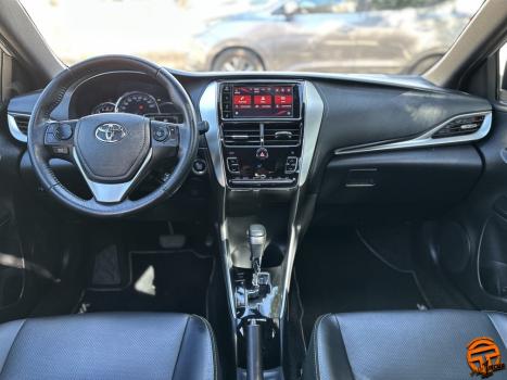 TOYOTA Yaris Hatch 1.5 16V 4P FLEX XLS MULTIDRIVE AUTOMTICO CVT, Foto 12