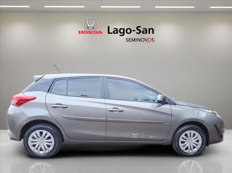 TOYOTA Yaris Hatch 1.3 16V 4P FLEX XL MULTIDRIVE AUTOMTICO CVT, Foto 5