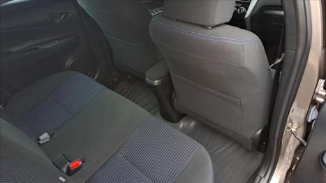 TOYOTA Yaris Hatch 1.3 16V 4P FLEX XL MULTIDRIVE AUTOMTICO CVT, Foto 7