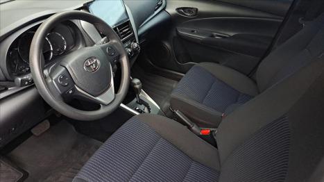 TOYOTA Yaris Hatch 1.3 16V 4P FLEX XL MULTIDRIVE AUTOMTICO CVT, Foto 10