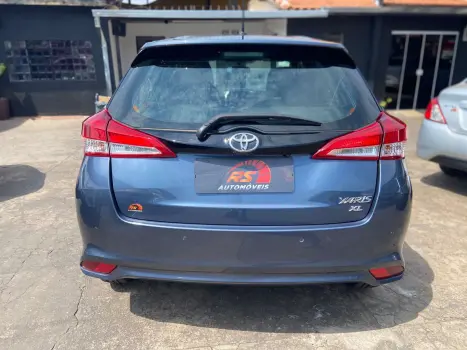 TOYOTA Yaris Hatch 1.5 16V 4P FLEX XL PLUS CONNECT MULTIDRIVE AUTOMTICO CVT, Foto 5