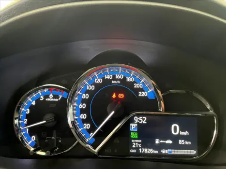 TOYOTA Yaris Hatch 1.5 16V 4P FLEX XS MULTIDRIVE AUTOMTICO CVT, Foto 9