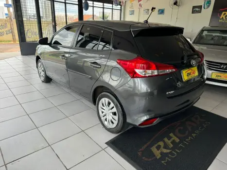 TOYOTA Yaris Hatch 1.5 16V 4P FLEX XL MULTIDRIVE AUTOMTICO CVT, Foto 7