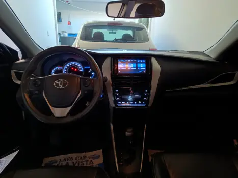 TOYOTA Yaris Sedan 1.5 16V 4P FLEX PLUS MULTIDRIVE AUTOMTICO CVT, Foto 2