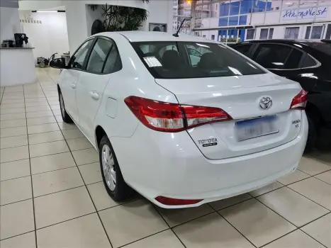 TOYOTA Yaris Sedan 1.5 16V 4P FLEX XL MULTIDRIVE AUTOMTICO CVT, Foto 10