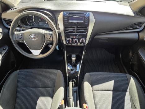 TOYOTA Yaris Sedan 1.5 16V 4P FLEX XL PLUS TECH MULTIDRIVE AUTOMTICO CVT, Foto 10