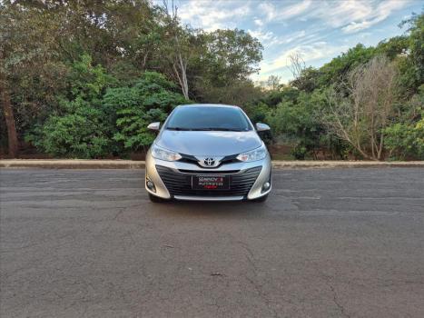 TOYOTA Yaris Sedan 1.5 16V 4P FLEX XL MULTIDRIVE AUTOMTICO CVT, Foto 2