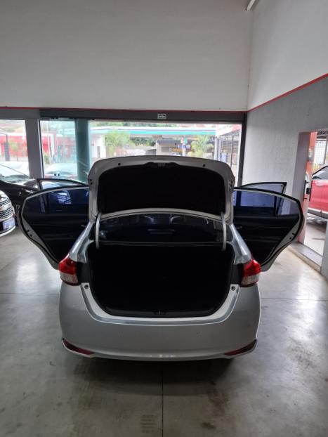 TOYOTA Yaris Sedan 1.5 16V 4P FLEX XLS CONNECT MULTIDRIVE AUTOMTICO CVT, Foto 15