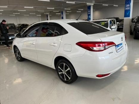 TOYOTA Yaris Sedan 1.5 16V 4P FLEX XS MULTIDRIVE AUTOMTICO CVT, Foto 4