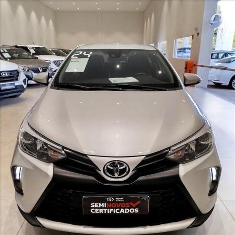 TOYOTA Yaris Sedan 1.5 16V 4P FLEX XS MULTIDRIVE AUTOMTICO CVT, Foto 2