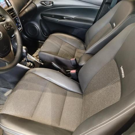 TOYOTA Yaris Sedan 1.5 16V 4P FLEX XS MULTIDRIVE AUTOMTICO CVT, Foto 11