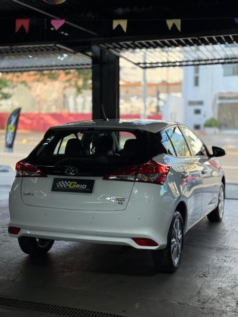 TOYOTA Yaris Sedan 1.3 16V 4P FLEX XL MULTIDRIVE AUTOMTICO CVT, Foto 7