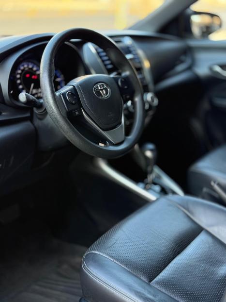 TOYOTA Yaris Sedan 1.3 16V 4P FLEX XL MULTIDRIVE AUTOMTICO CVT, Foto 10