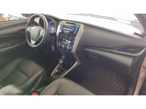 TOYOTA Yaris Sedan 1.5 16V 4P FLEX XL MULTIDRIVE AUTOMTICO CVT, Foto 12