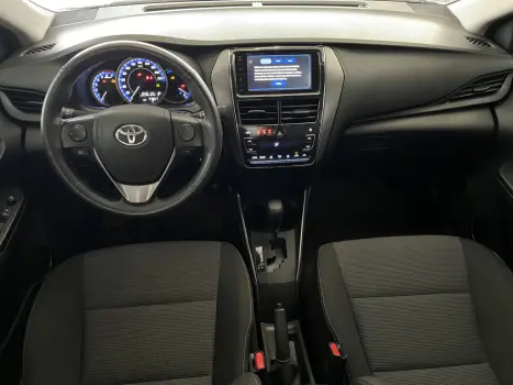 TOYOTA Yaris Sedan 1.5 16V 4P FLEX XL MULTIDRIVE AUTOMTICO CVT, Foto 6