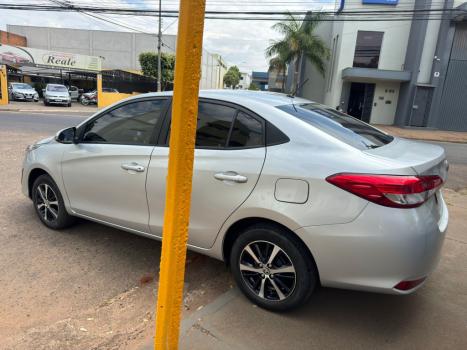 TOYOTA Yaris Sedan 1.5 16V 4P FLEX XL LIVE MULTIDRIVE AUTOMTICO CVT, Foto 4