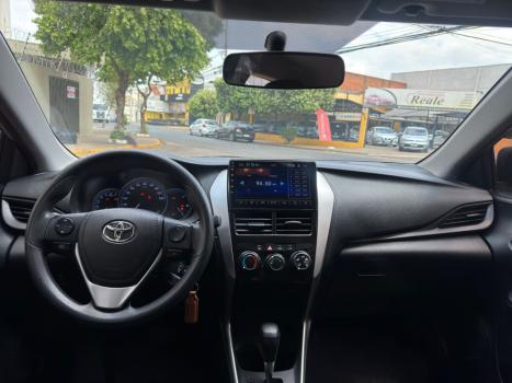 TOYOTA Yaris Sedan 1.5 16V 4P FLEX XL LIVE MULTIDRIVE AUTOMTICO CVT, Foto 5
