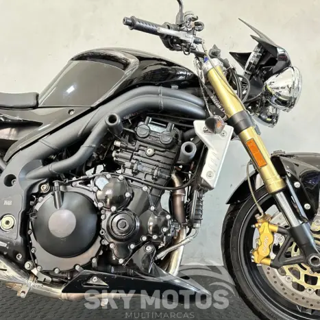TRIUMPH Speed Triple 1050 , Foto 3