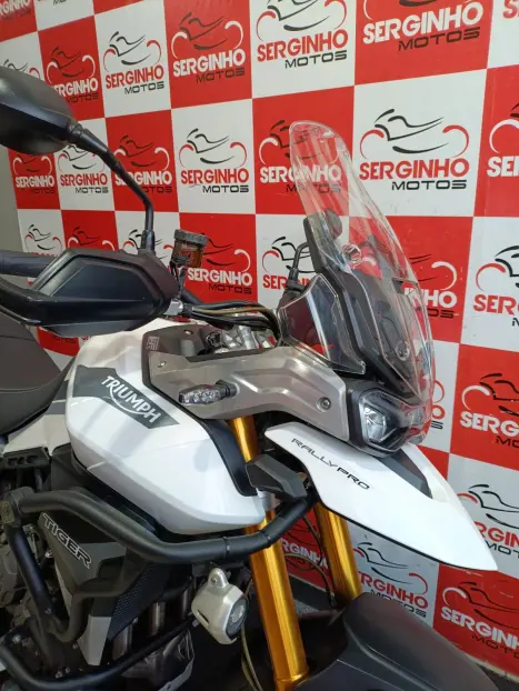 TRIUMPH Tiger 1050 800 XC, Foto 3