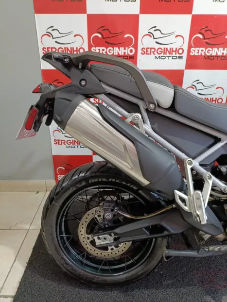 TRIUMPH Tiger 1050 800 XC, Foto 6
