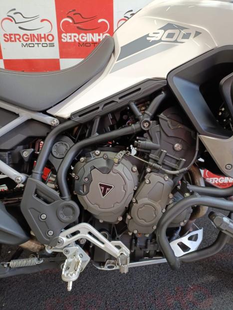 TRIUMPH Tiger 1050 800 XC, Foto 9