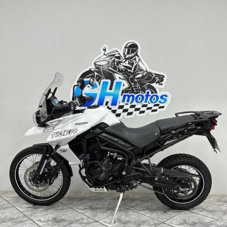 TRIUMPH Tiger 800 XCX, Foto 8