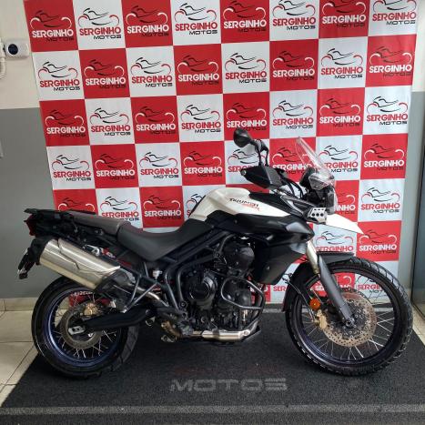 TRIUMPH Tiger 800 XC, Foto 1