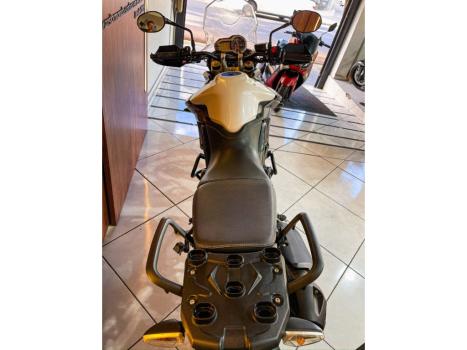 TRIUMPH Tiger 800 XCX, Foto 11