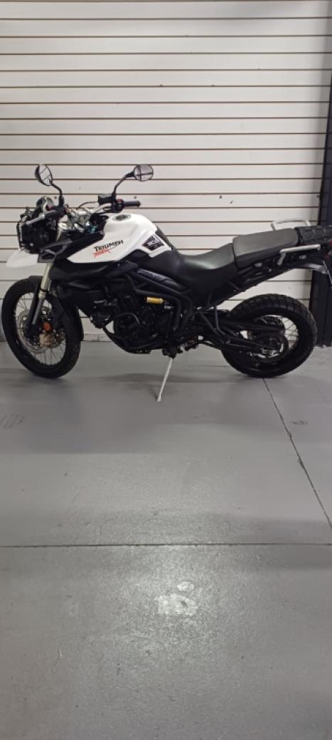 TRIUMPH Tiger 800 XC, Foto 2