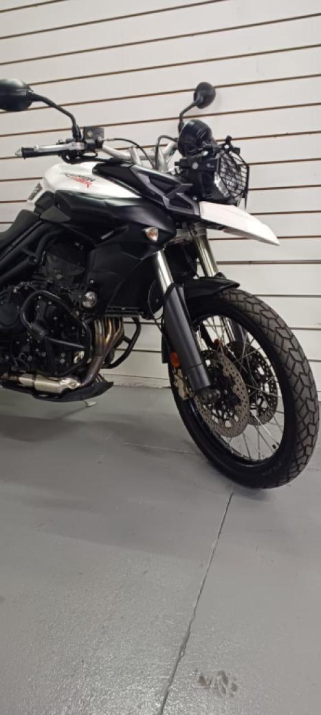 TRIUMPH Tiger 800 XC, Foto 11