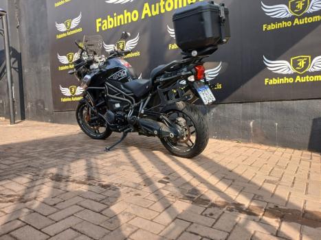 TRIUMPH Tiger 800 XR, Foto 2