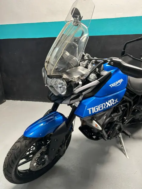 TRIUMPH Tiger 800 XRX, Foto 11