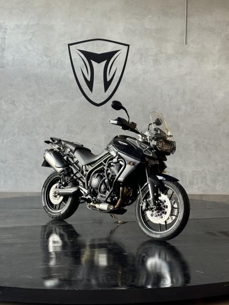 TRIUMPH Tiger 800 XR, Foto 1